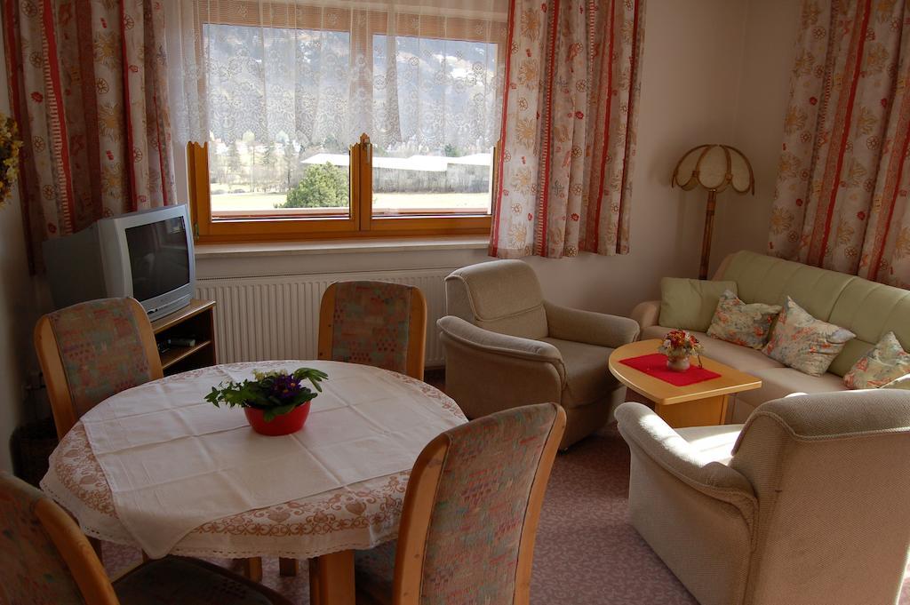 Landhaus St. Rupert Bad Hofgastein Szoba fotó
